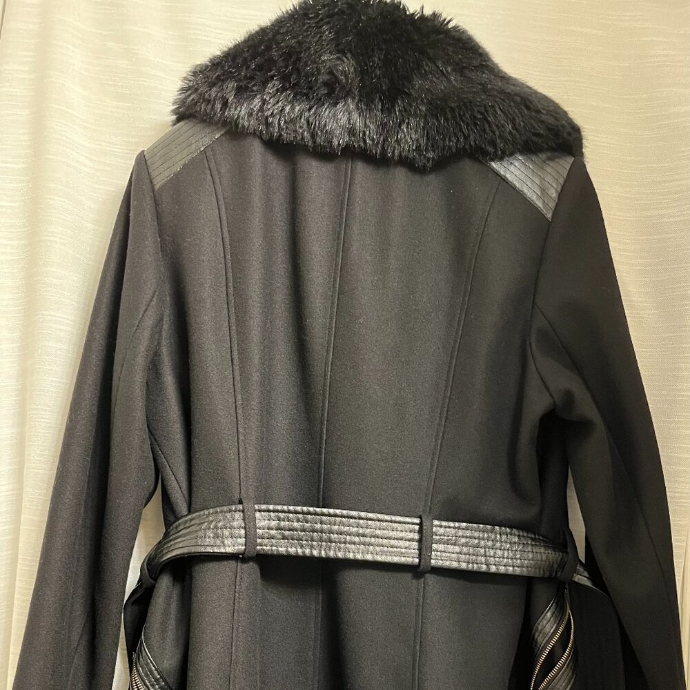Winter coat - Picture 3 of 13
